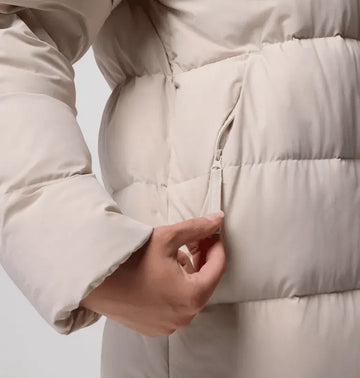 Amaze Women's Puffer™ Long Hooded Jacket